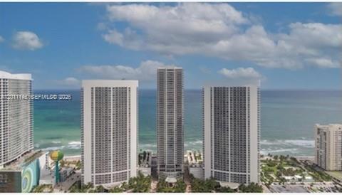 1830 S Ocean Dr #3308 main architectural view