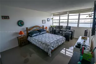 2841 NE 163rd St, North Miami Beach, FL 33160 - Photo 9