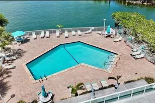 2841 NE 163rd St, North Miami Beach, FL 33160 - Photo 17