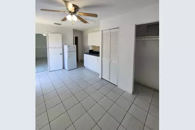 1180 NE 185th St #1180, Miami, FL 33169 - Photo 15