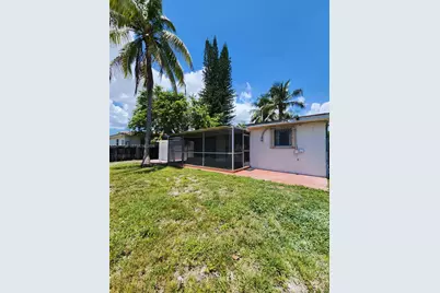 1180 NE 185th St #1180, Miami, FL 33169 - Photo 21