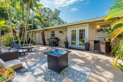 14011 SW 21st St, Davie, FL 33325 - Photo 53