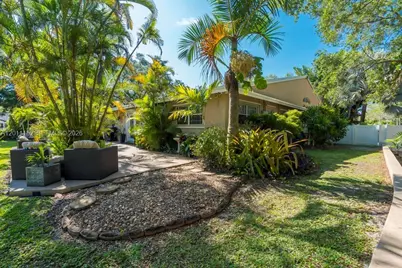 14011 SW 21st St, Davie, FL 33325 - Photo 33