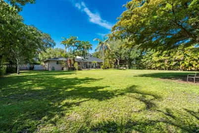 14011 SW 21st St, Davie, FL 33325 - Photo 47