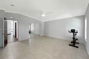 2863 SW 58th Manor, Dania Beach, FL 33312 - Photo 9