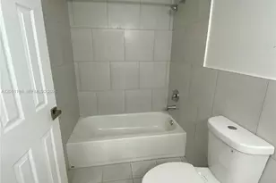 455 S Pine Island Rd, Plantation, FL 33324 - Photo 21
