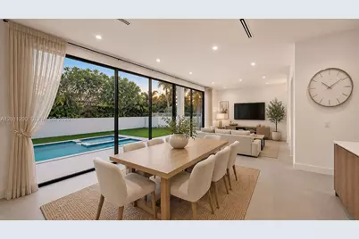 16022 NW 83rd Ct, Miami Lakes, FL 33016 - Photo 27
