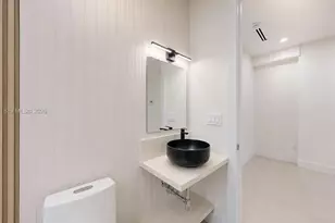 16022 NW 83rd Ct, Miami Lakes, FL 33016 - Photo 45