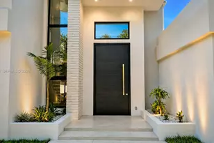 16022 NW 83rd Ct, Miami Lakes, FL 33016 - Photo 21
