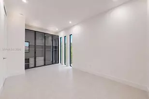16022 NW 83rd Ct, Miami Lakes, FL 33016 - Photo 49