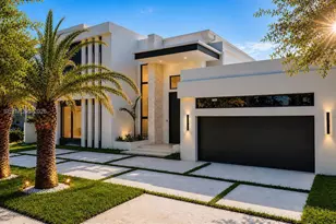 16022 NW 83rd Ct, Miami Lakes, FL 33016 - Photo 3