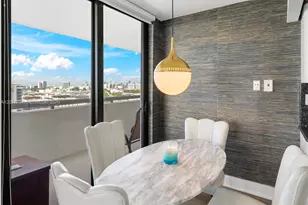 2555 Collins Ave, Miami Beach, FL 33140 - Photo 21