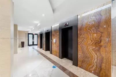 2555 Collins Ave #2014, Miami Beach, FL 33140 - Photo 51