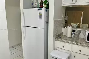 1910 W 56th St, Hialeah, FL 33012 - Photo 19