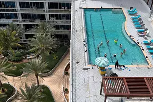 6801 Collins Ave, Miami Beach, FL 33141 - Photo 19