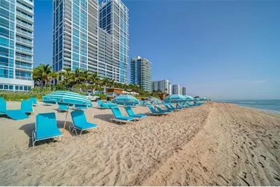 6801 Collins Ave #1215, Miami Beach, FL 33141 - Photo 31