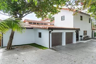 210 NE 107th St, Miami Shores, FL 33161 - Photo 11