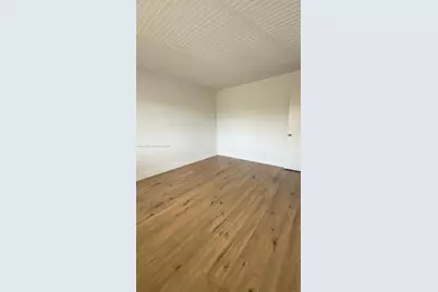 325 Lakeview Dr #202, Weston, FL 33326 - Photo 21