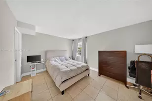 399 NW 72nd Ave, Miami, FL 33126 - Photo 17