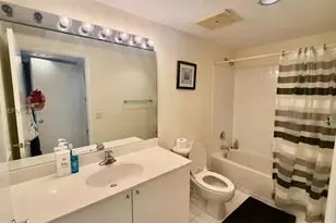17375 Collins Ave, Sunny Isles Beach, FL 33160 - Photo 37