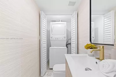 7286 Gary Ave, Miami Beach, FL 33141 - Photo 43