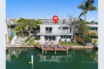 7286 Gary Ave, Miami Beach, FL 33141 - Photo 1