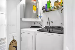 16266 SW 54th Terrace, Miami, FL 33185 - Photo 15