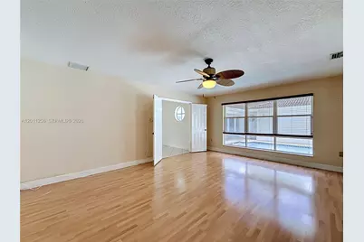 7790 SW 91st Ave, Miami, FL 33173 - Photo 15