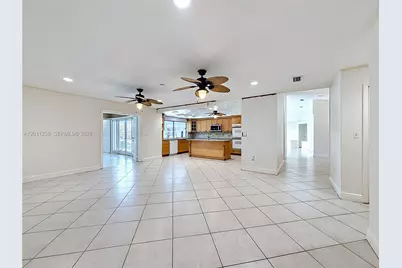 7790 SW 91st Ave, Miami, FL 33173 - Photo 11