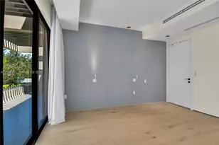 135 SW 29th Rd, Miami, FL 33129 - Photo 53