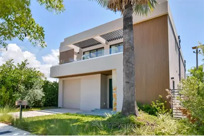 135 SW 29th Rd, Miami, FL 33129 - Photo 5