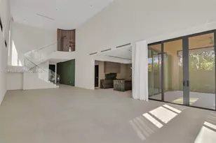 135 SW 29th Rd, Miami, FL 33129 - Photo 7