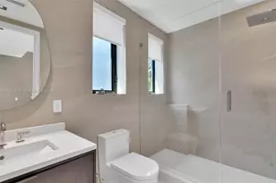 135 SW 29th Rd, Miami, FL 33129 - Photo 55