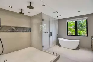 135 SW 29th Rd, Miami, FL 33129 - Photo 41