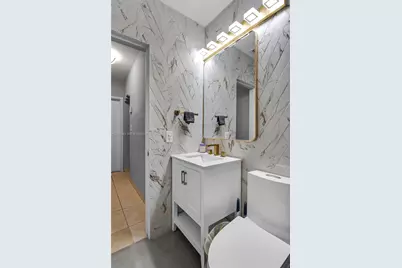 437 NE 107th St, Miami, FL 33161 - Photo 23