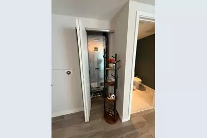 460 NE 28th St #3408, Miami, FL 33137 - Photo 17