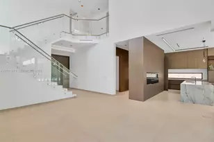 125 SW 29th Rd, Miami, FL 33129 - Photo 23