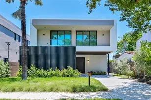 125 SW 29th Rd, Miami, FL 33129 - Photo 21