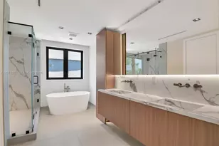 125 SW 29th Rd, Miami, FL 33129 - Photo 47