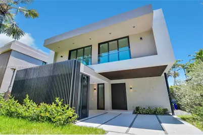 125 SW 29th Rd, Miami, FL 33129 - Photo 23