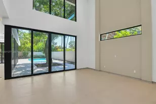 125 SW 29th Rd, Miami, FL 33129 - Photo 37