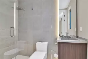 125 SW 29th Rd, Miami, FL 33129 - Photo 59