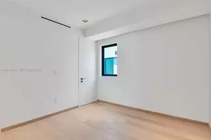 125 SW 29th Rd, Miami, FL 33129 - Photo 69