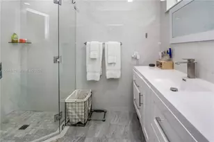 1333 Tyler St, Hollywood, FL 33019 - Photo 23