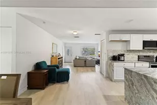 6880 Scott St, Hollywood, FL 33024 - Photo 9