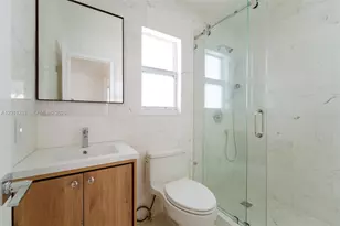 1981 S Oak Haven Cir, Miami, FL 33179 - Photo 23