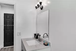7471 Hope St, Hollywood, FL 33024 - Photo 17