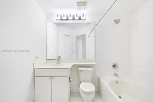 17100 N Bay Rd, Sunny Isles Beach, FL 33160 - Photo 13