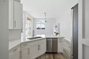 727 Lake Blvd, Weston, FL 33326 - Photo 17