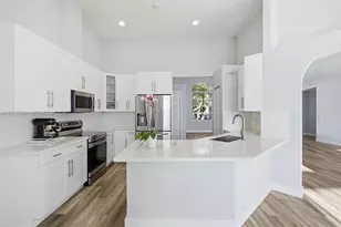 727 Lake Blvd, Weston, FL 33326 - Photo 15